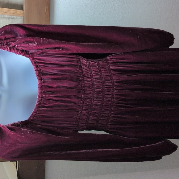 🍋✨ NWT Hill House Long Sleeve Burgundy Velvet Jasmine Dress Size XS - Picture 6 of 6